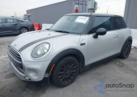 2016 Mini Hardtop Cooper z USA, uszkodzony, nr VIN WMWXP5C5XG3B76156